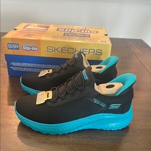 Skechers Black and Teal Slip-Ins Sneakers